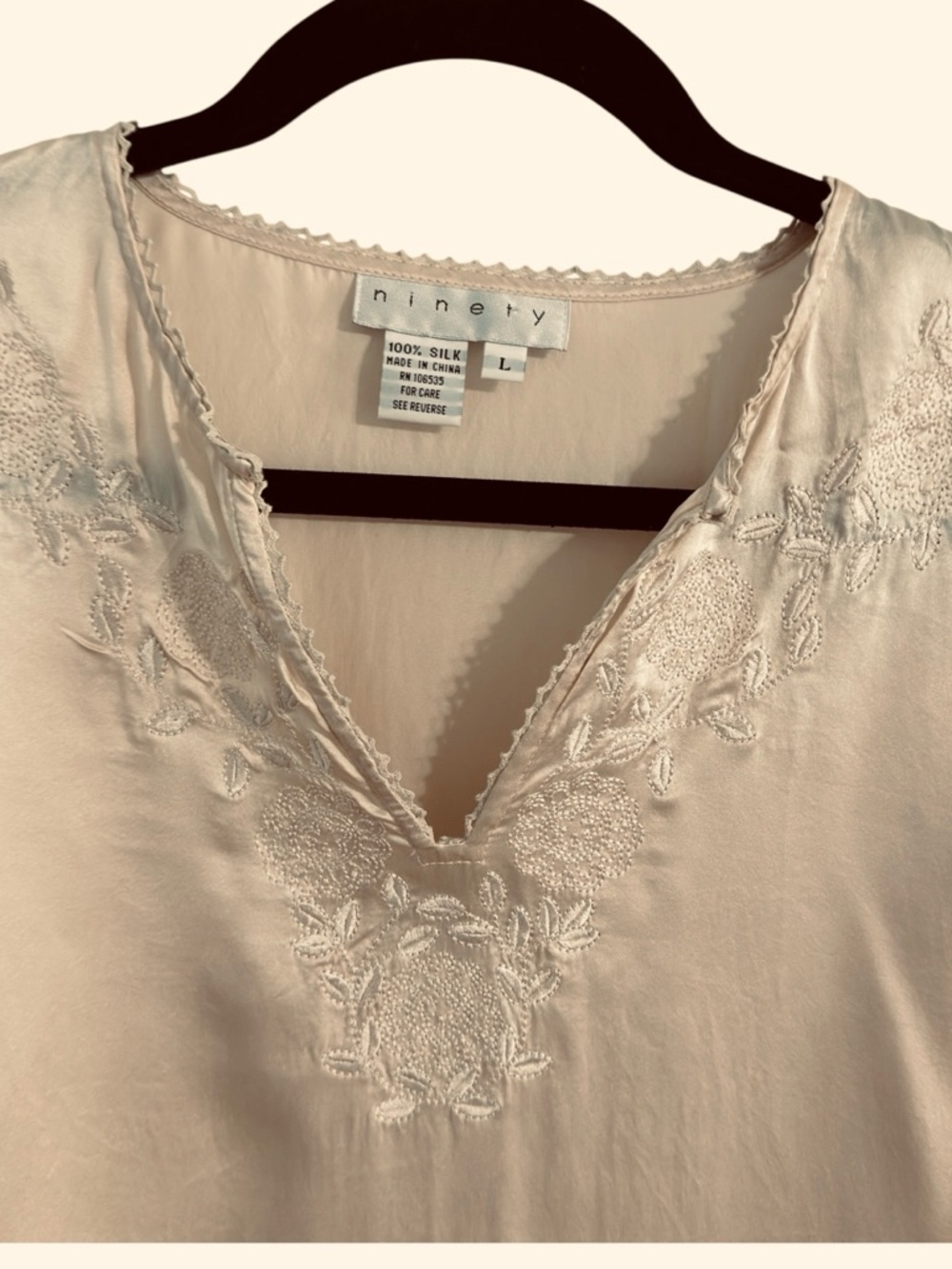 Ninety 100% Silk Ivory Embroidered Blouse Boho Tunic Bell Sleeve Size L - Picture 8 of 11